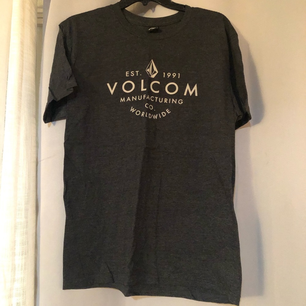 Men’s Volcom T-shirt